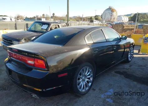 2013 Dodge Charger Se z USA, uszkodzony, nr VIN 2C3CDXBG9DH637995